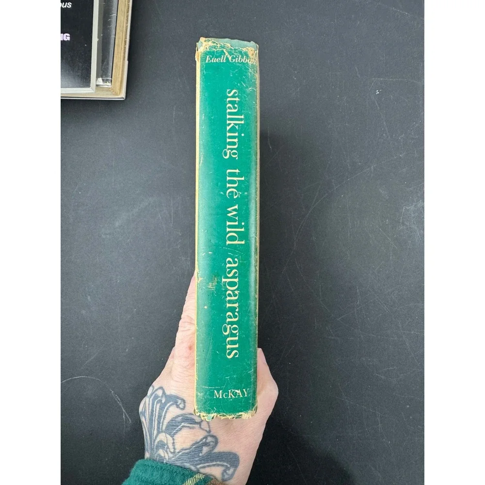 Stalking the Wild‎ Asparagus by Euell Gibbons Cookbook Recipes Vintage 1962